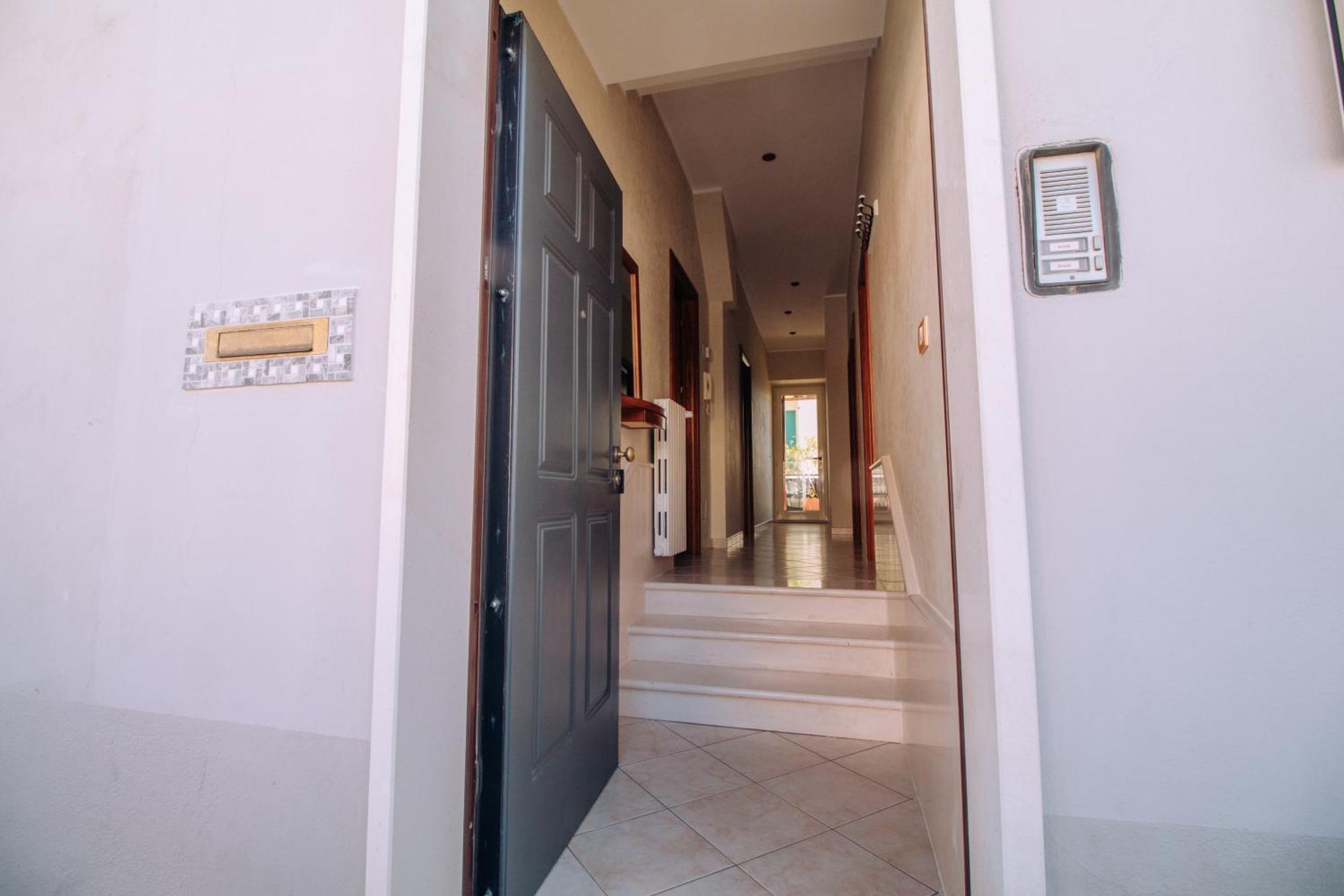 Flat With High Speed Internet Apartment